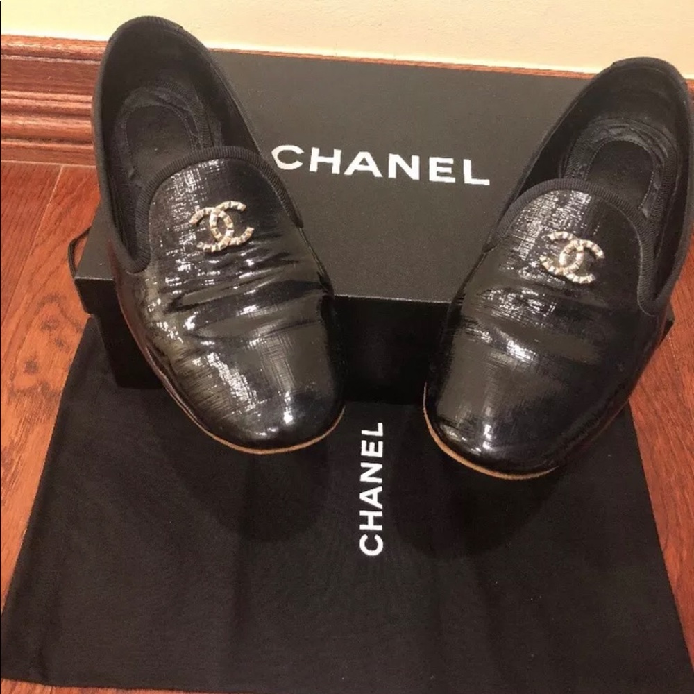 Chanel Flats  Loafers Patent Leather Black 36
